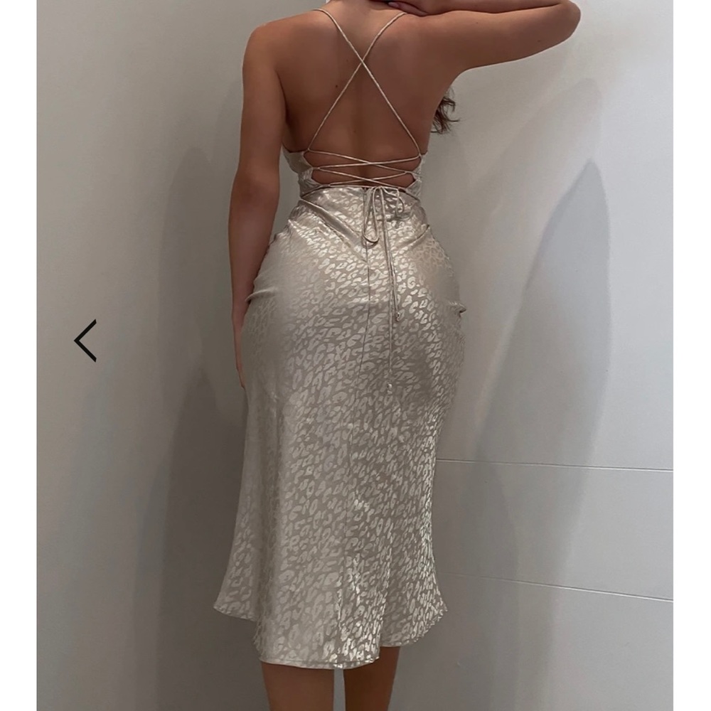 {Runaway The Label} midi silk dress (Gold) - Picture 2 of 8